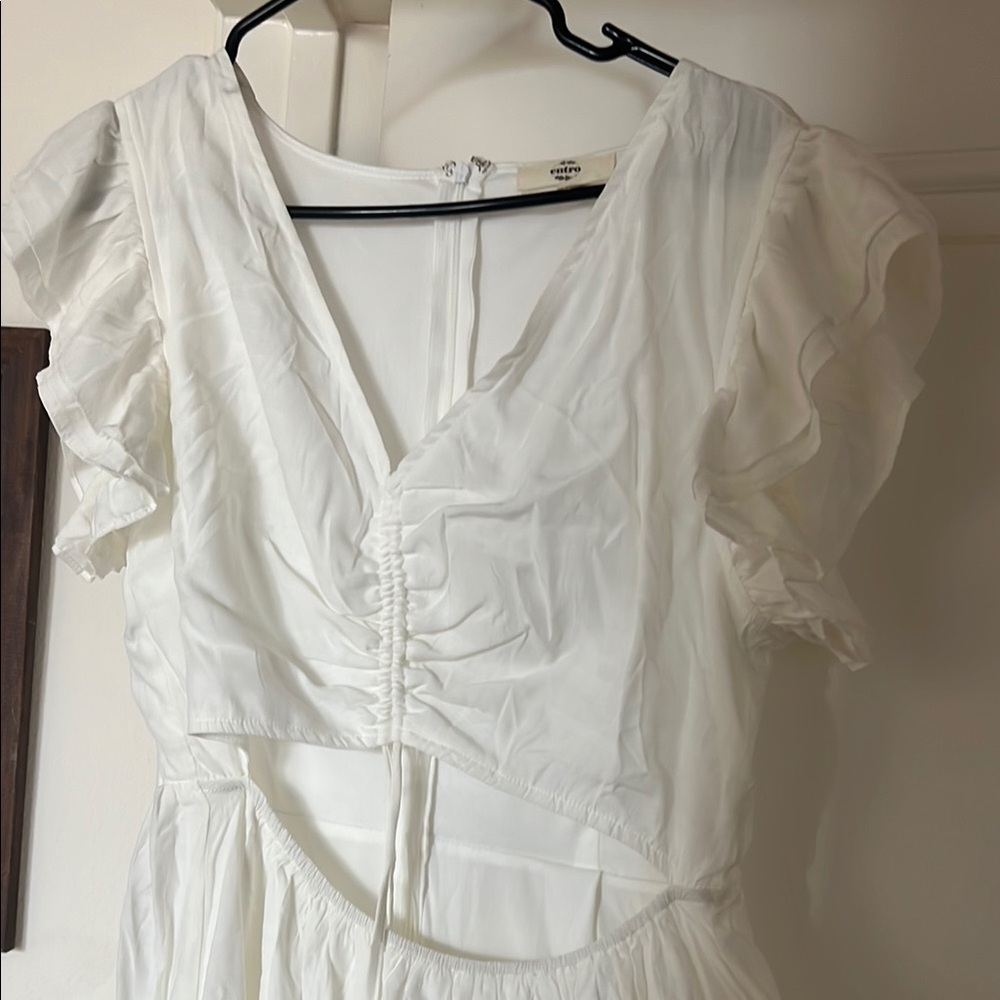 Elegant White Ruffled Dress